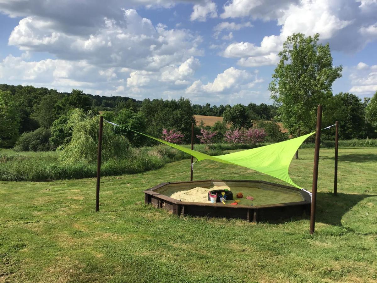 Maison Loubignac At Les Vergnes Gites Exideuil-sur-Vienne 외부 사진
