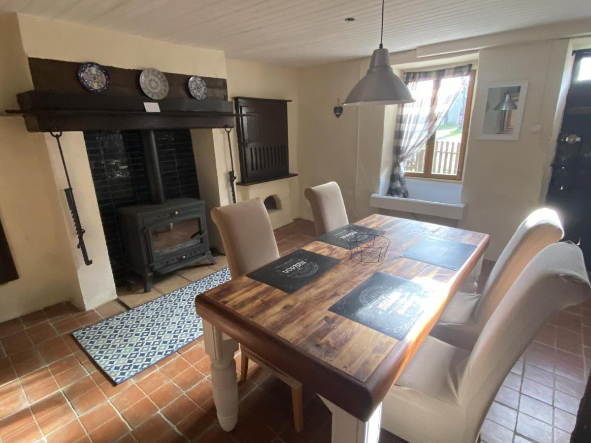 Maison Loubignac At Les Vergnes Gites Exideuil-sur-Vienne 외부 사진