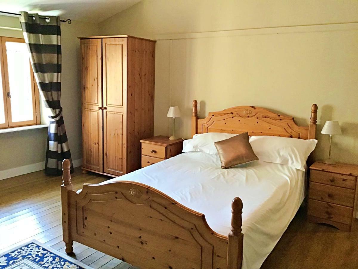 Maison Loubignac At Les Vergnes Gites Exideuil-sur-Vienne 외부 사진
